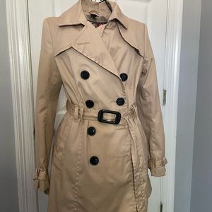 Trench coat